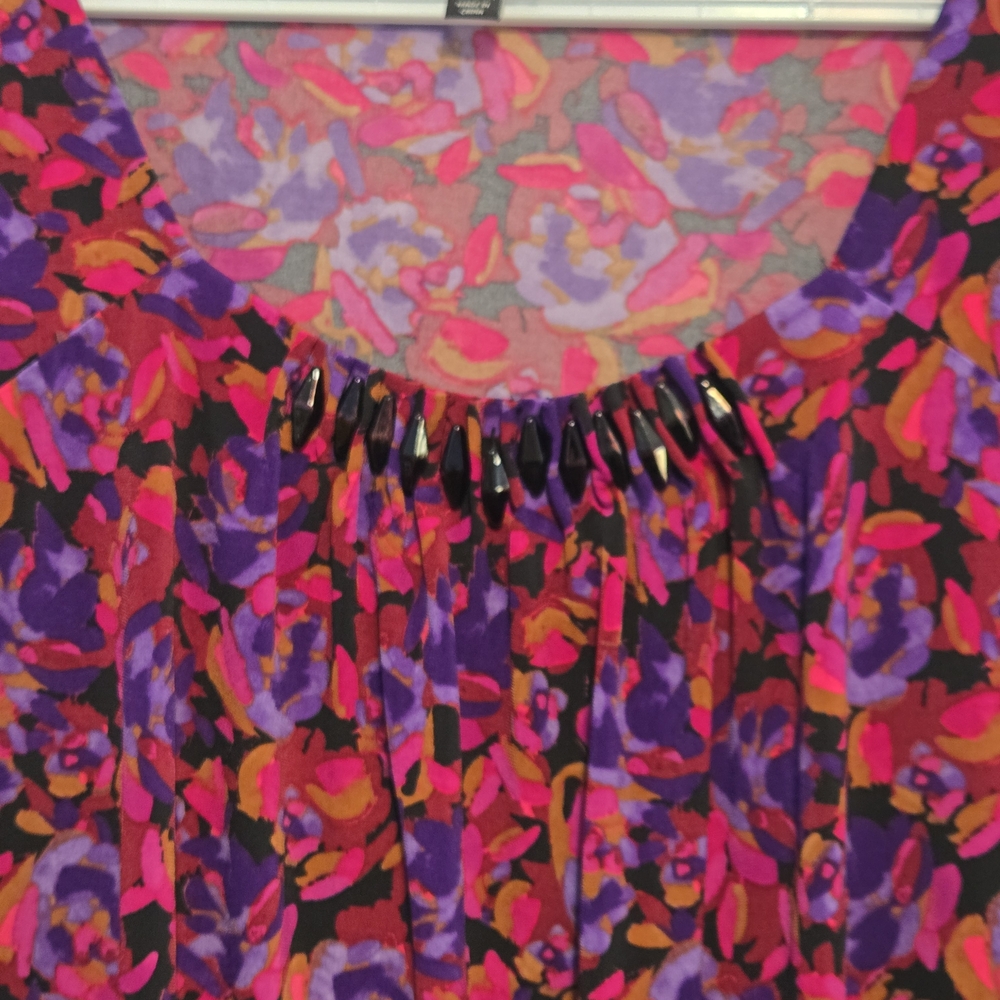 George‎ Colorful Floral Blouse with Stone Detail - Picture 3 of 6